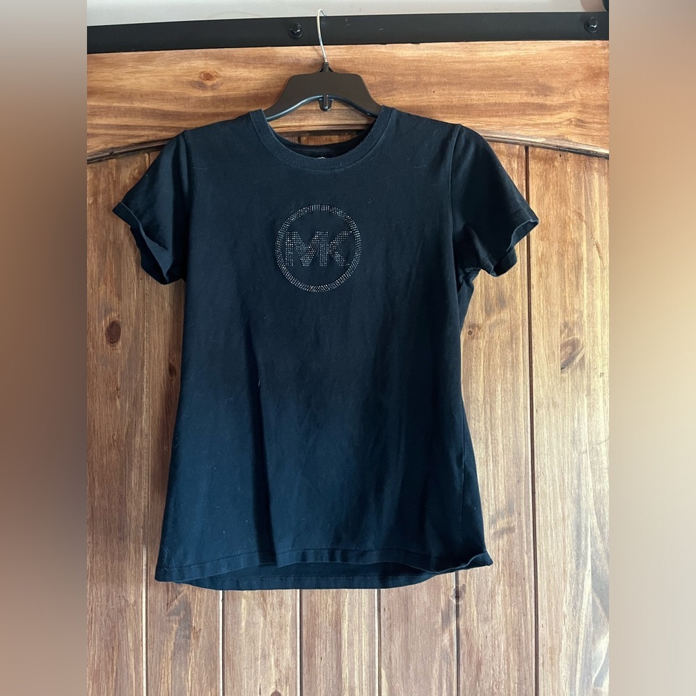 Michael Kors Size M rhinestone MK tshirt cropped sleeves